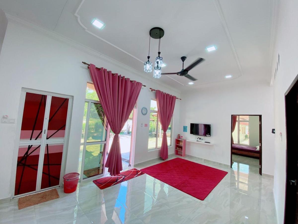Hellokitty House - Unit 1 Βίλα Κουάλα Τερενγκάνου Εξωτερικό φωτογραφία