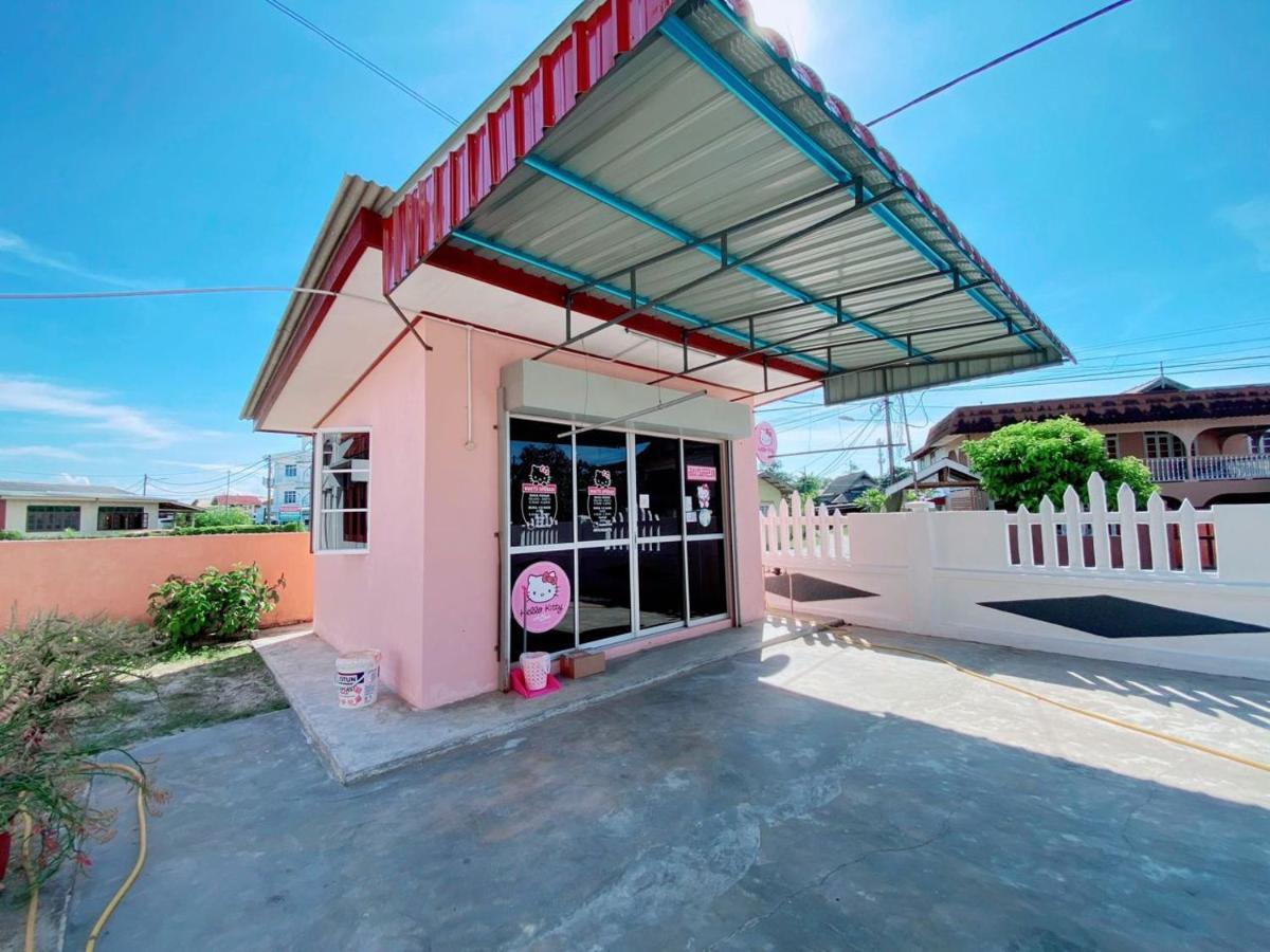 Hellokitty House - Unit 1 Βίλα Κουάλα Τερενγκάνου Εξωτερικό φωτογραφία