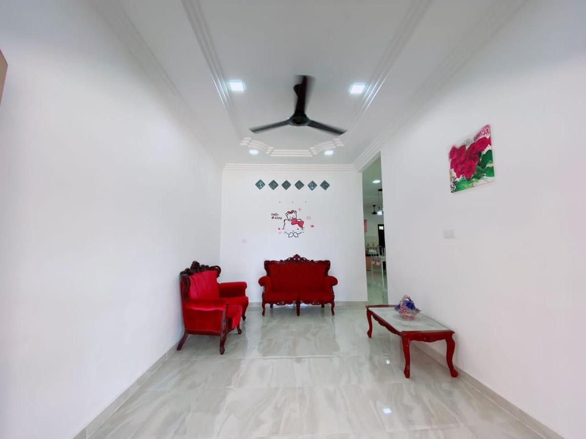 Hellokitty House - Unit 1 Βίλα Κουάλα Τερενγκάνου Εξωτερικό φωτογραφία